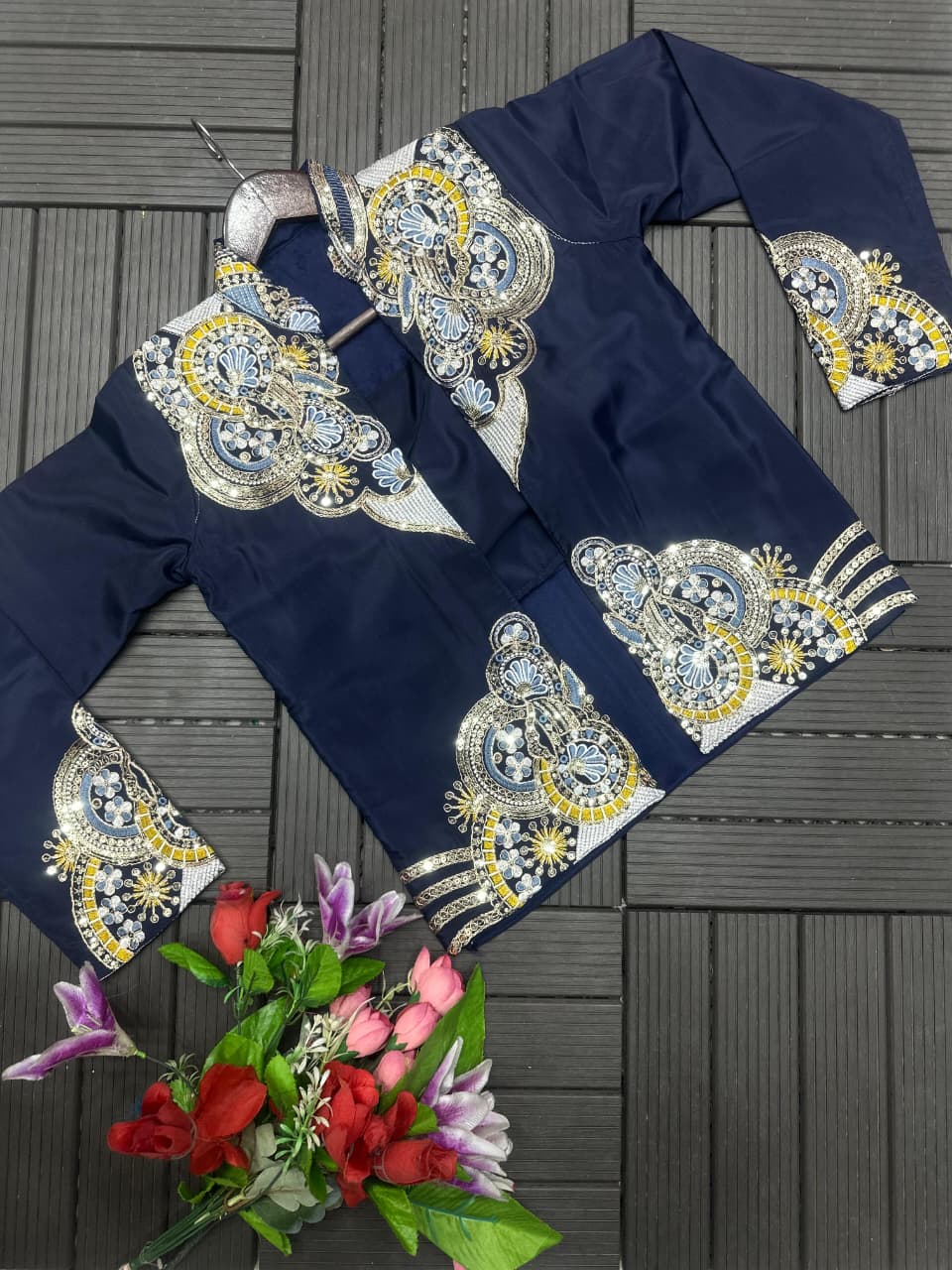 1 Minute Saree with Coat - Heavy Crep