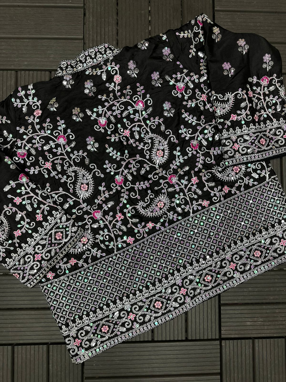 1 Minute Saree Ready To Wear with Full Coat - Heavy Rangoli