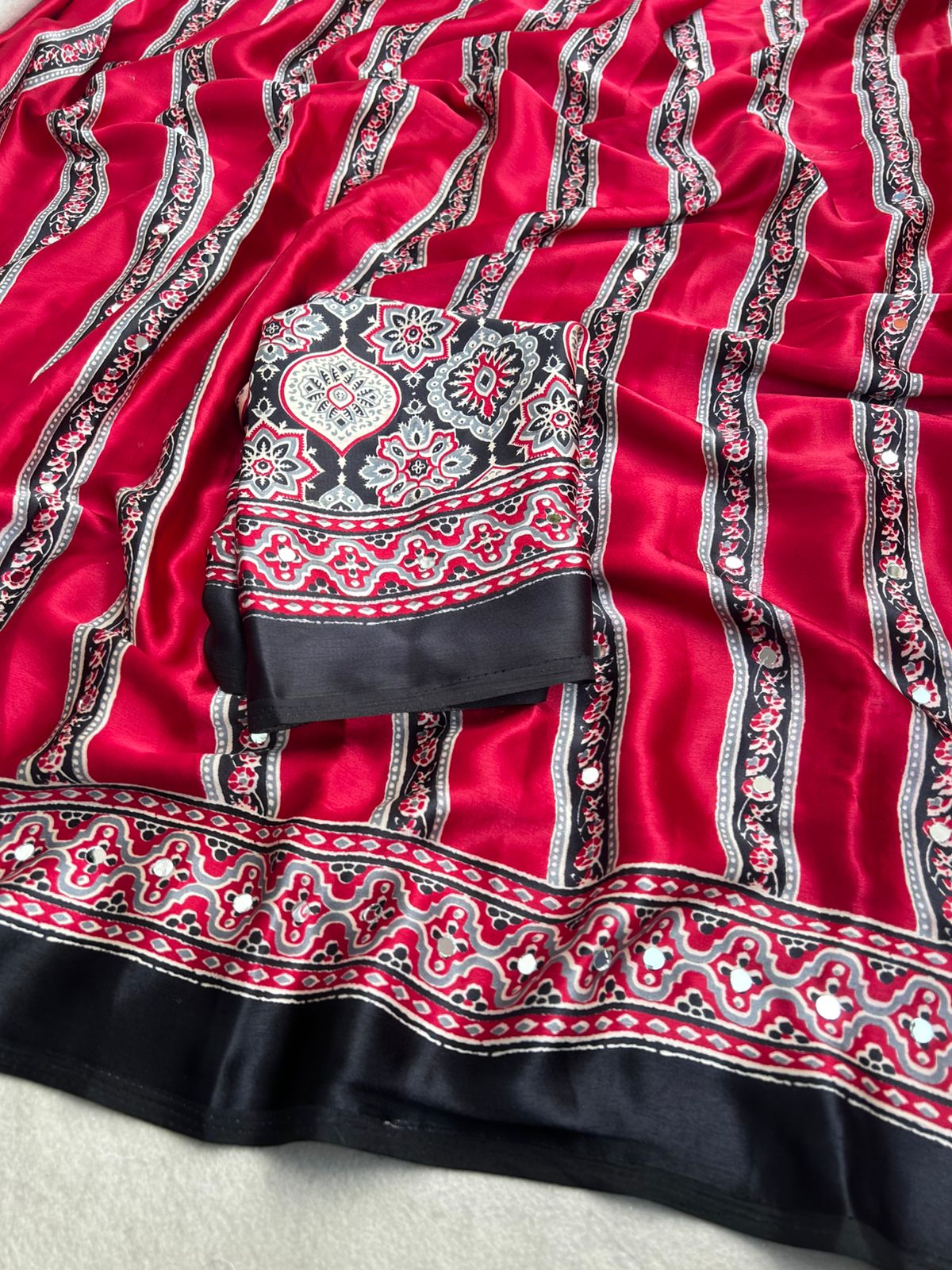 AJRAKH MIRROR saree