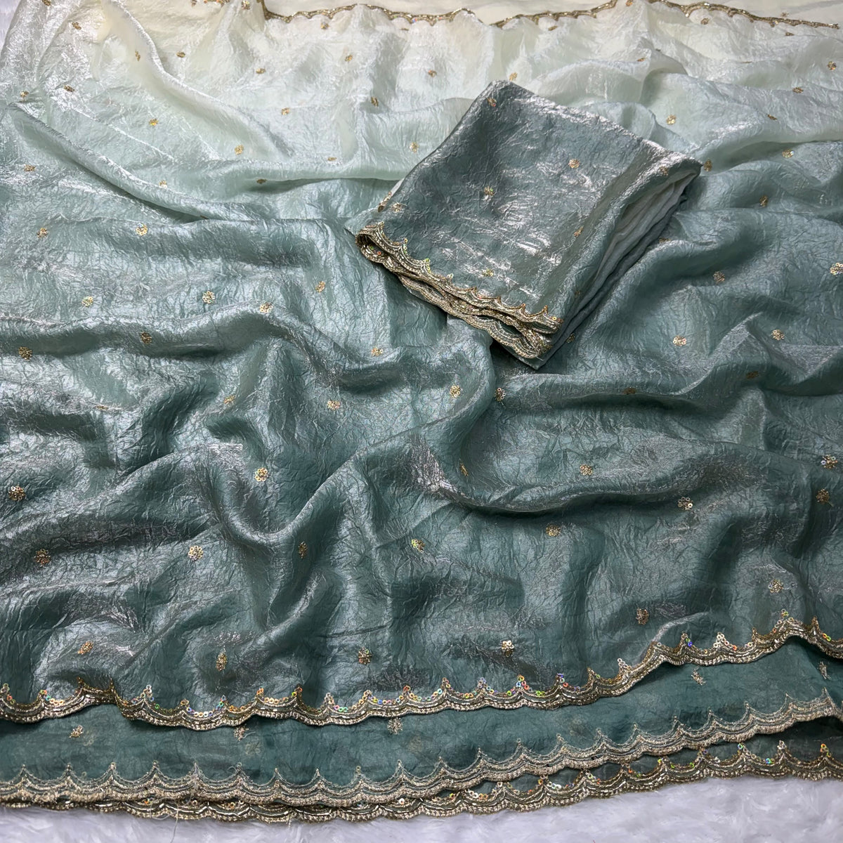 Dual shade Space silk sarees