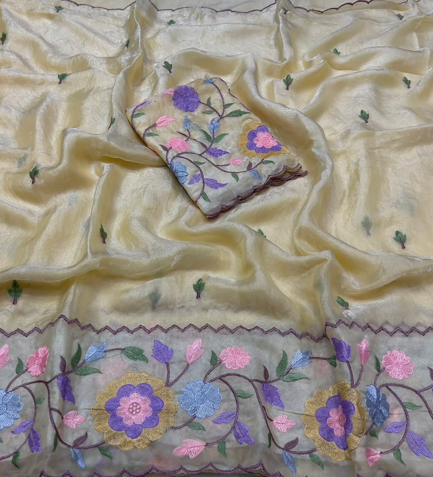 Space silk Embroidery