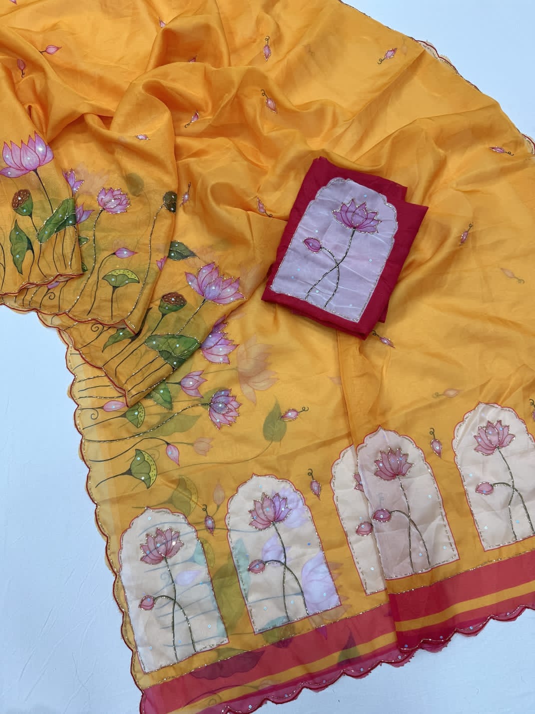 Floral Tebby Silk Saree