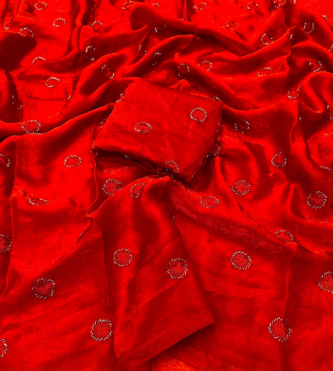 Space silk satin with beads work circle design