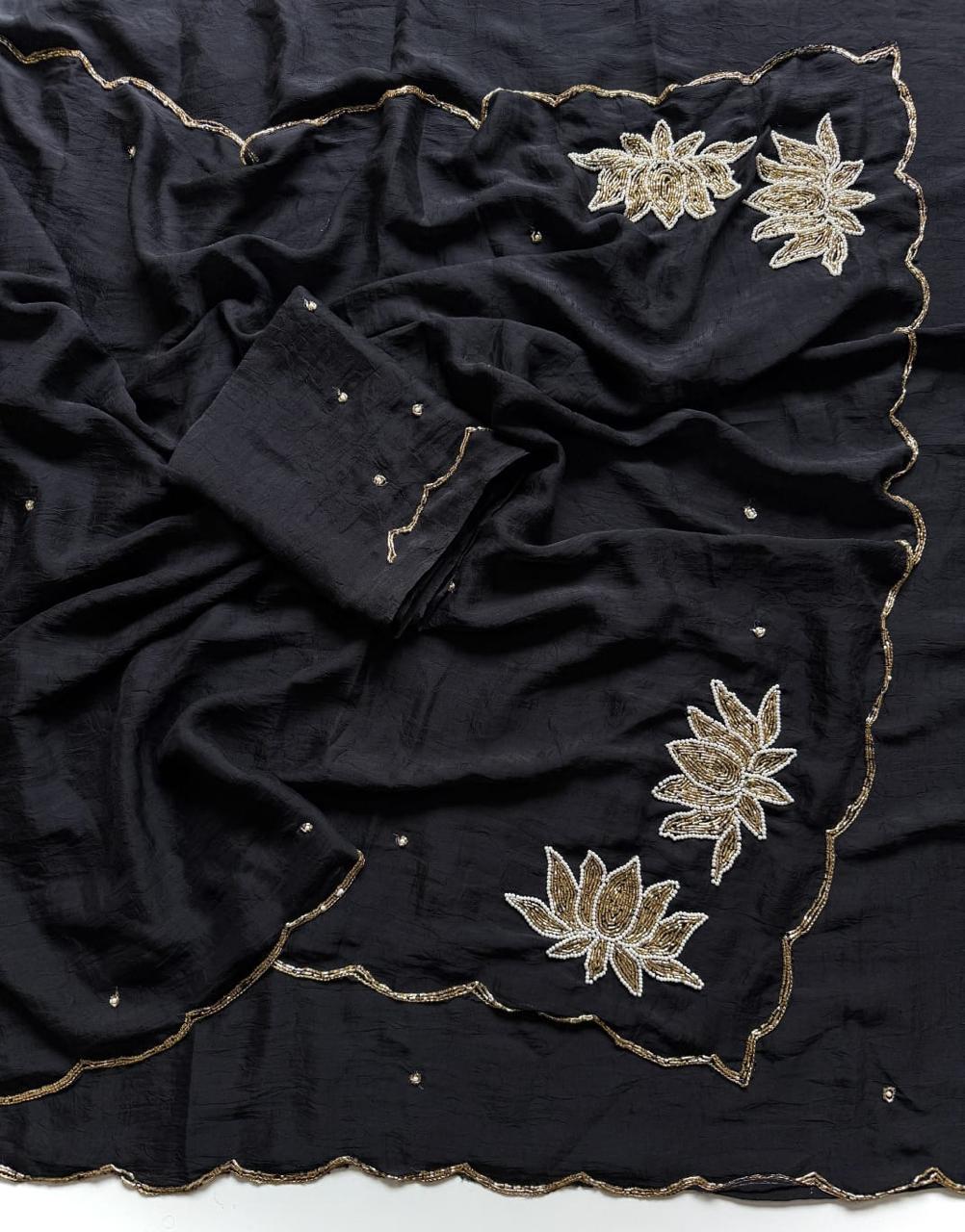 Ranggoli Crush handwork saree