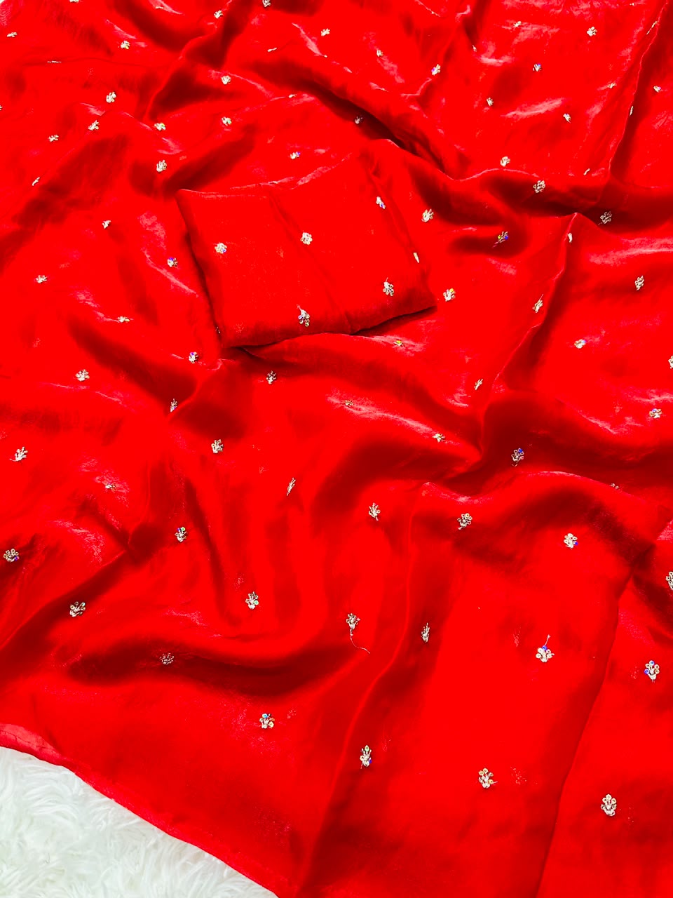 Space silk sequence butti
