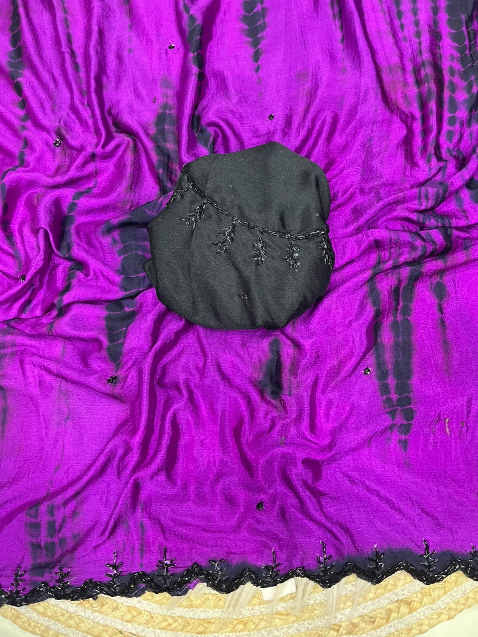 Dyeable chinnon handwork sarees