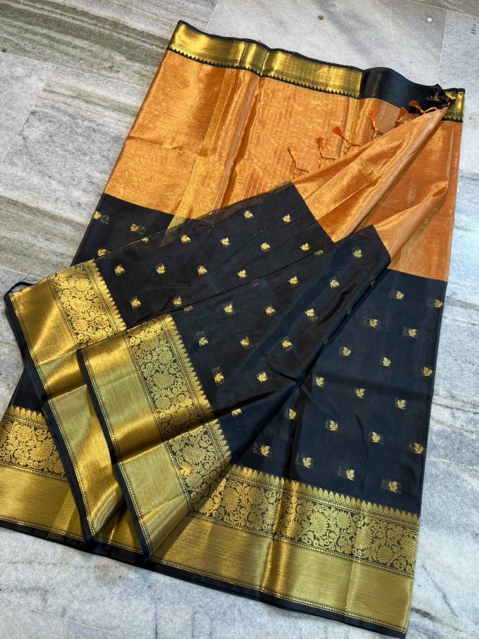 Banarasi kaatan tissue saree