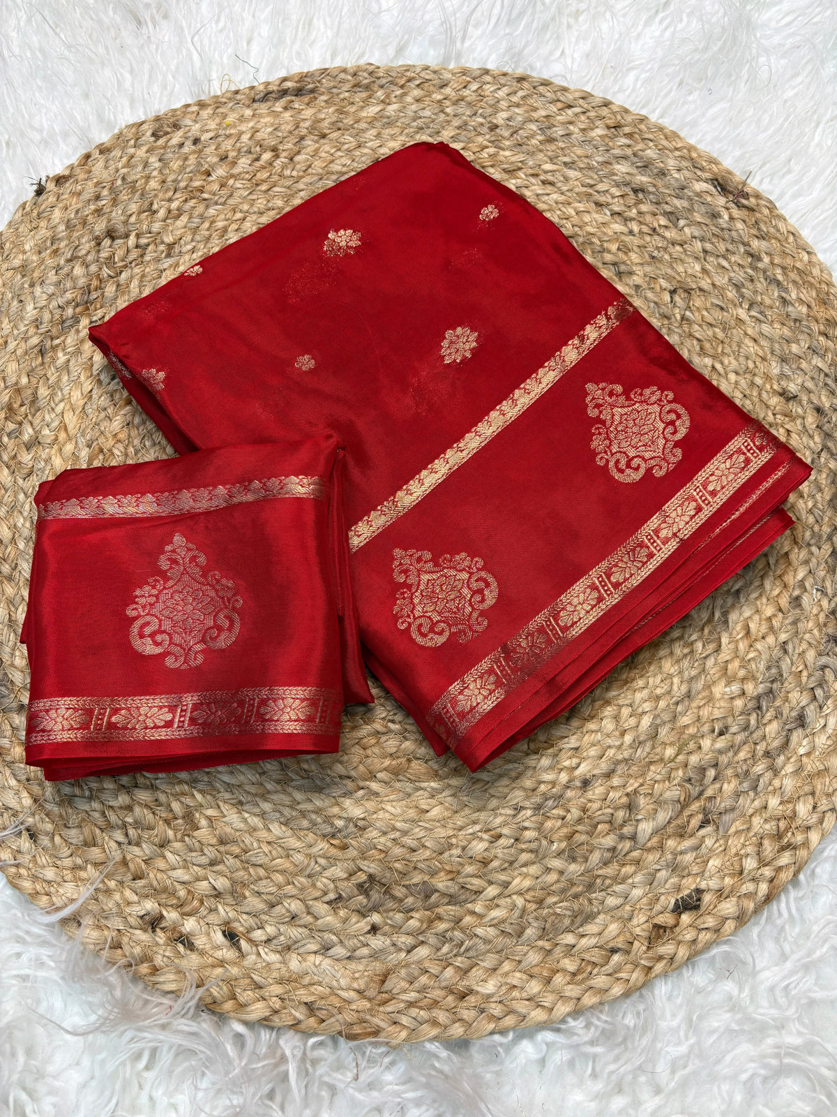 Pure mysore crepe self weaving