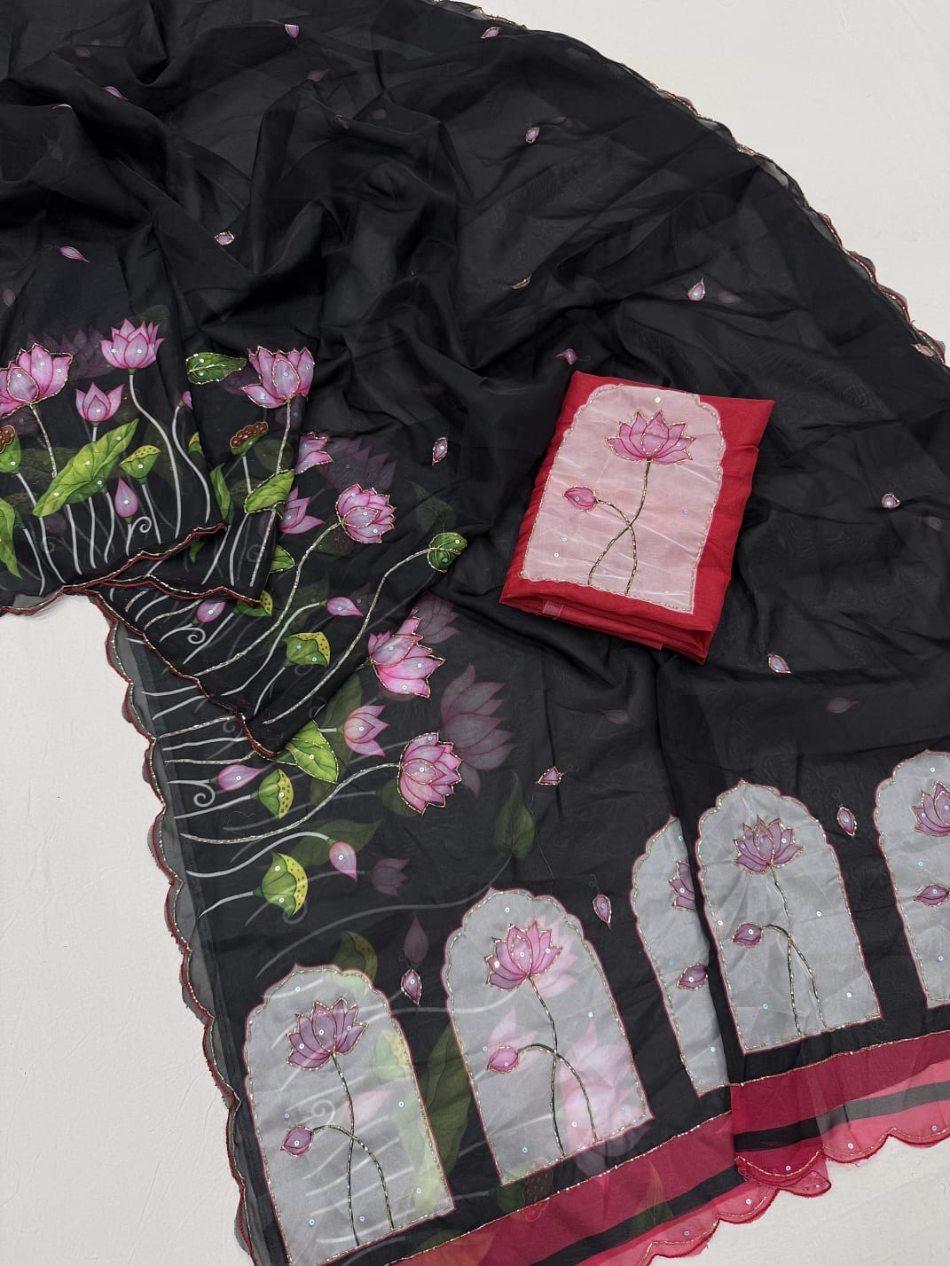 Floral Tebby Silk Saree