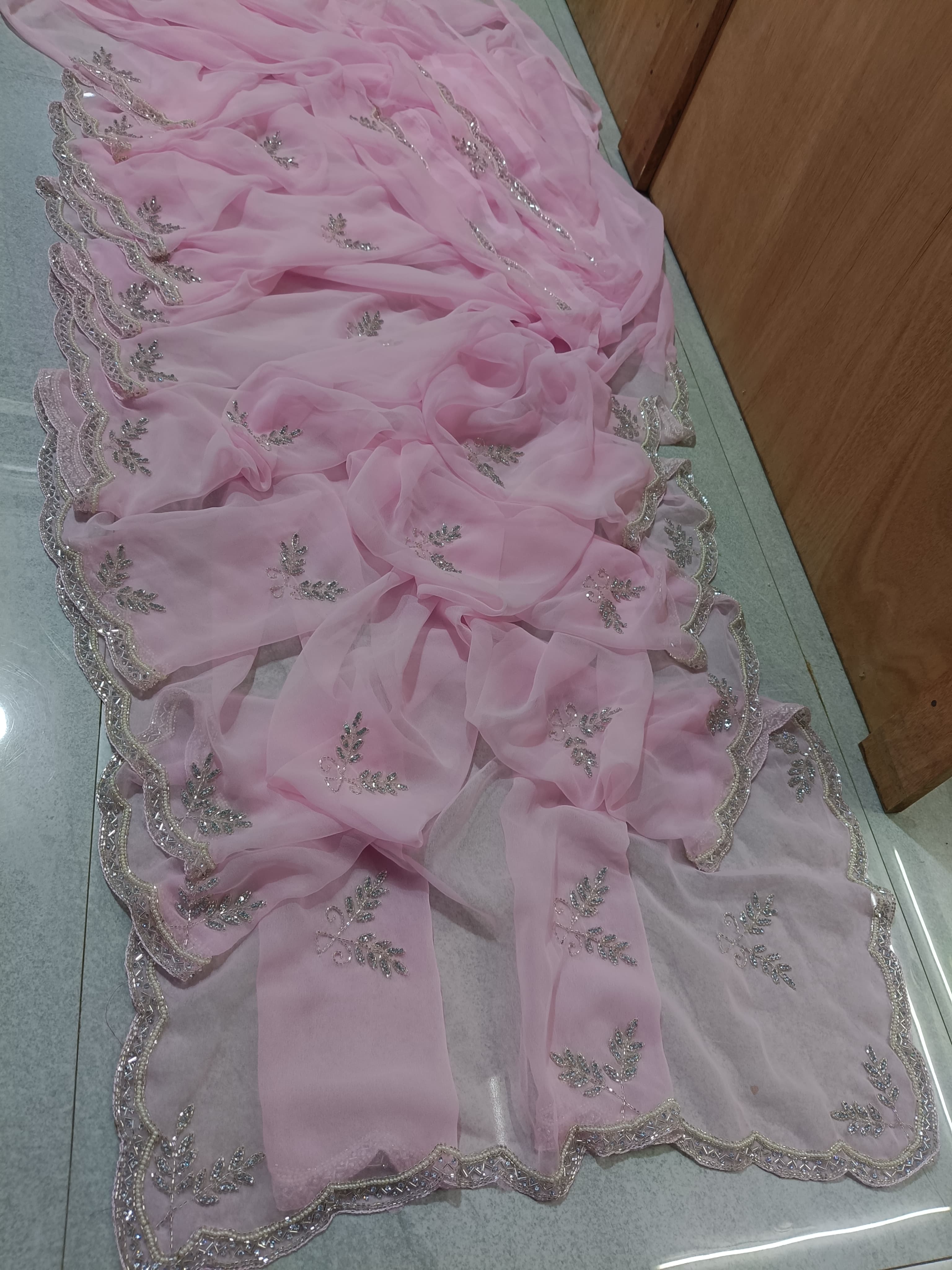 Roya Georgette Saree