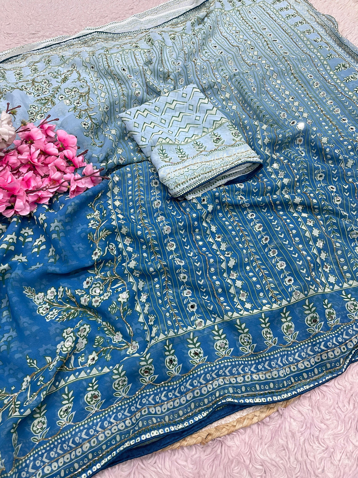 Dual shade karina kapoor inspired Georgette sarees