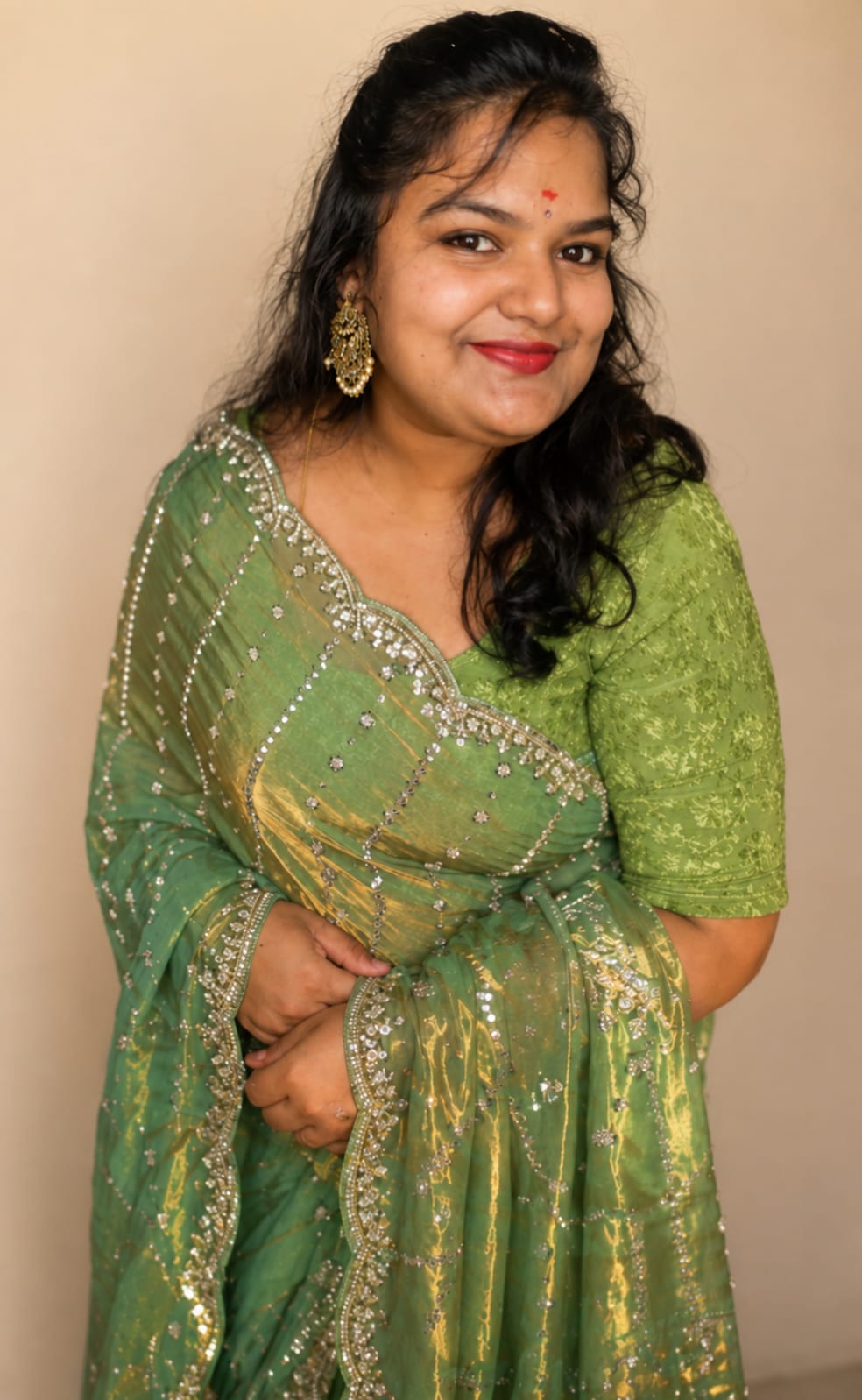 Space silk viral beads sarees