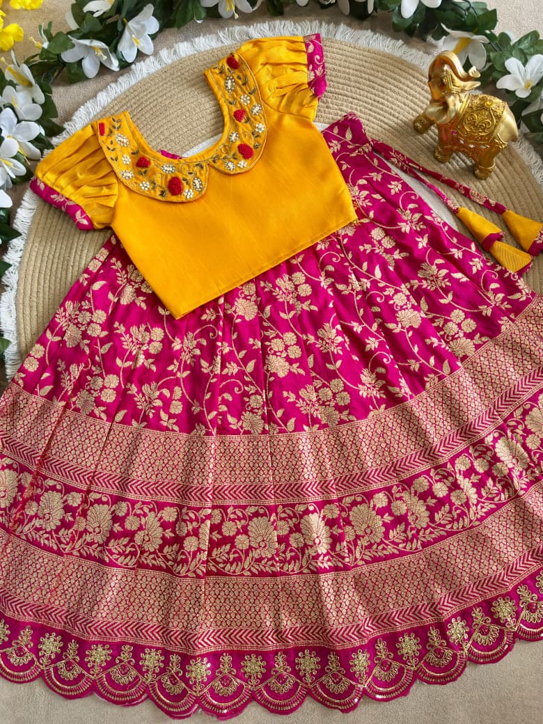 Kids lehenga
