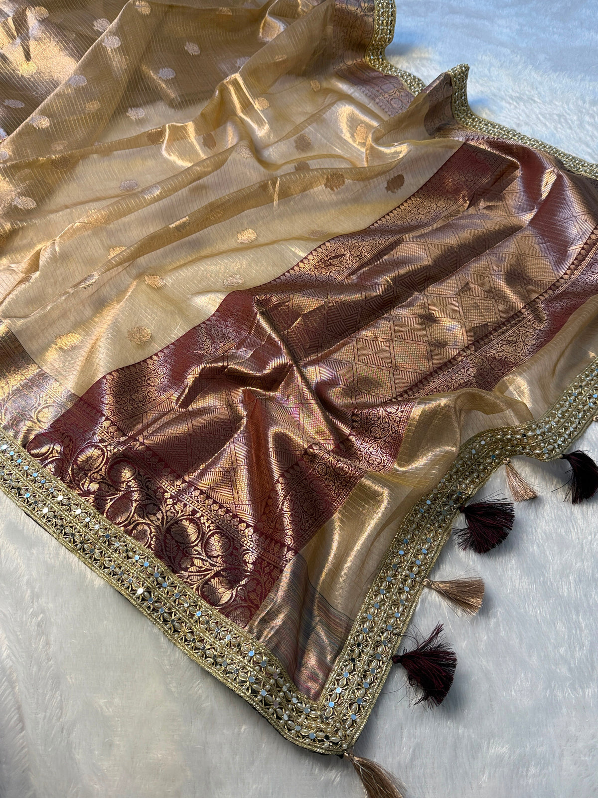 Multi Colour Border Tissue Soft Silk